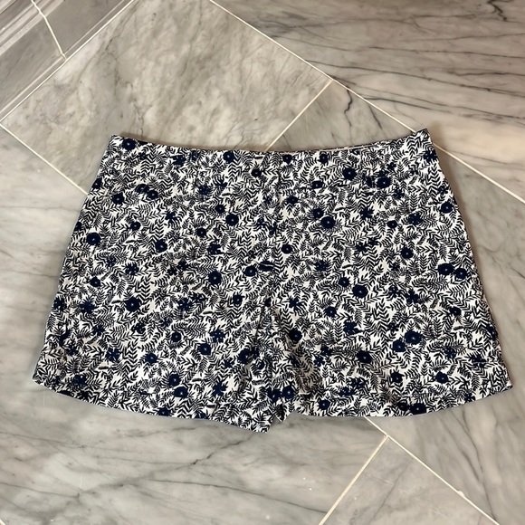 ⭐️⭐️⭐️J. Crew shorts